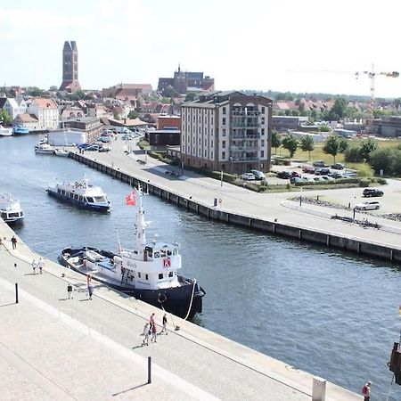 Ohlerich Speicher - Schlafen Im Hafen Wißmar 外观 照片